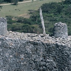 Zimbabwe, Great Zimbabwe ruins